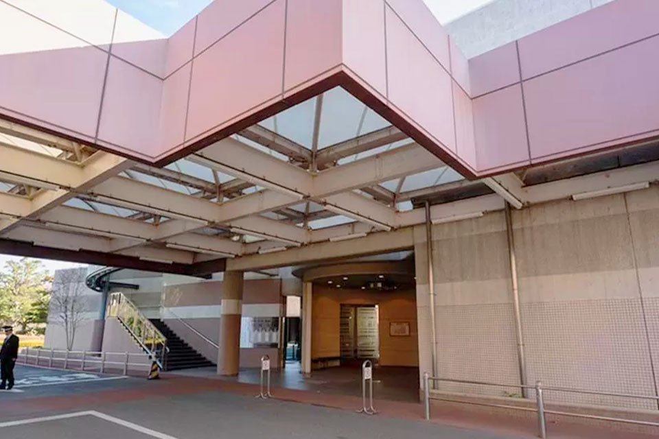 大和斎場のエントランス