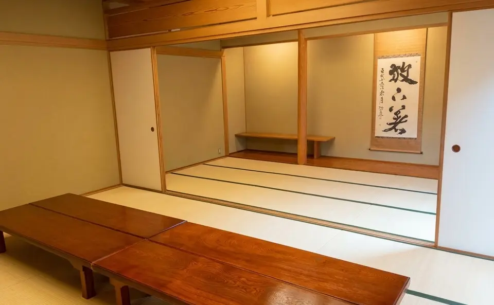 上尾伊奈斎場 つつじ苑