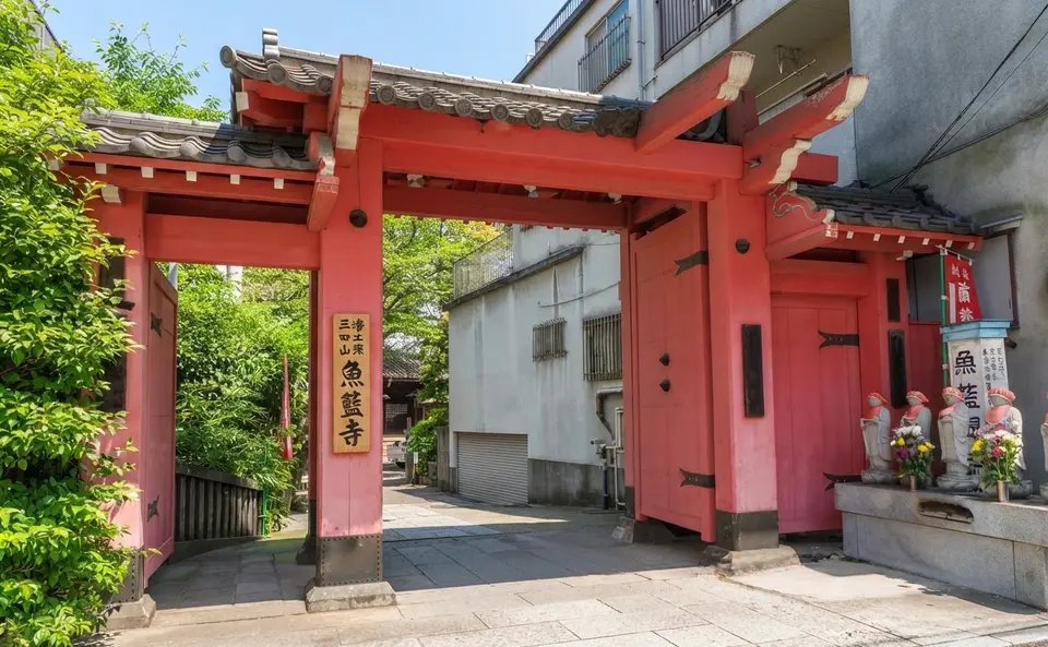 魚藍寺の外観