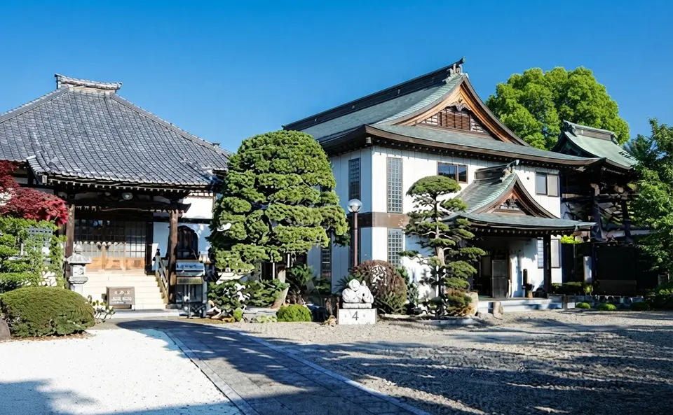 宝蔵寺の外観