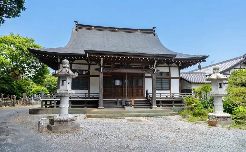 慈眼寺 愛染堂会館の外観