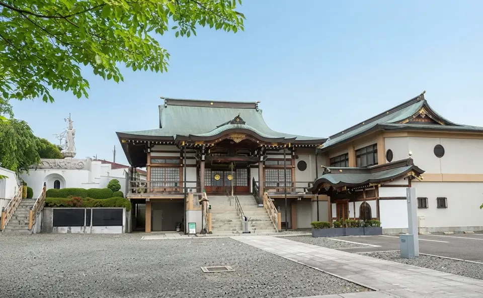 明鏡寺 松林会館の外観