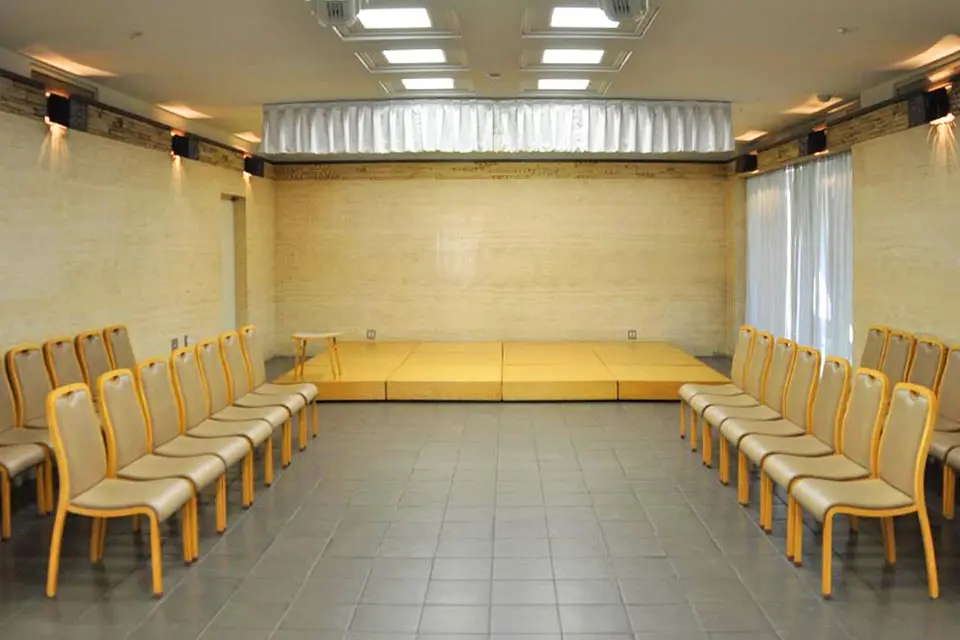 みどり会館の外観