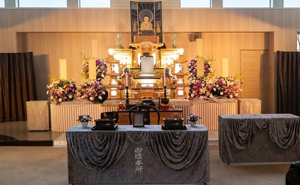 新座市営墓園斎場