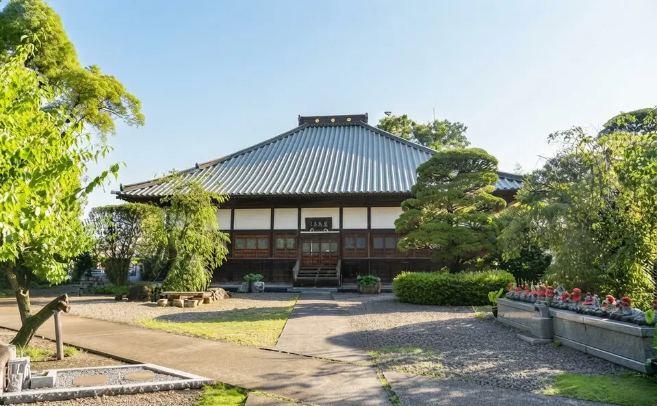 蓮光寺の外観