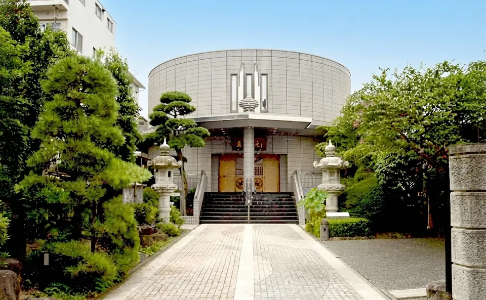 真珠院 月かげ会館の外観