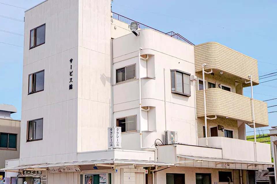 戸田葬祭場 サービス館