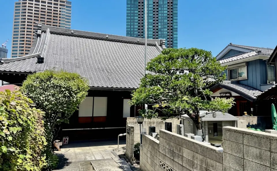 當光寺 綱生会館の外観
